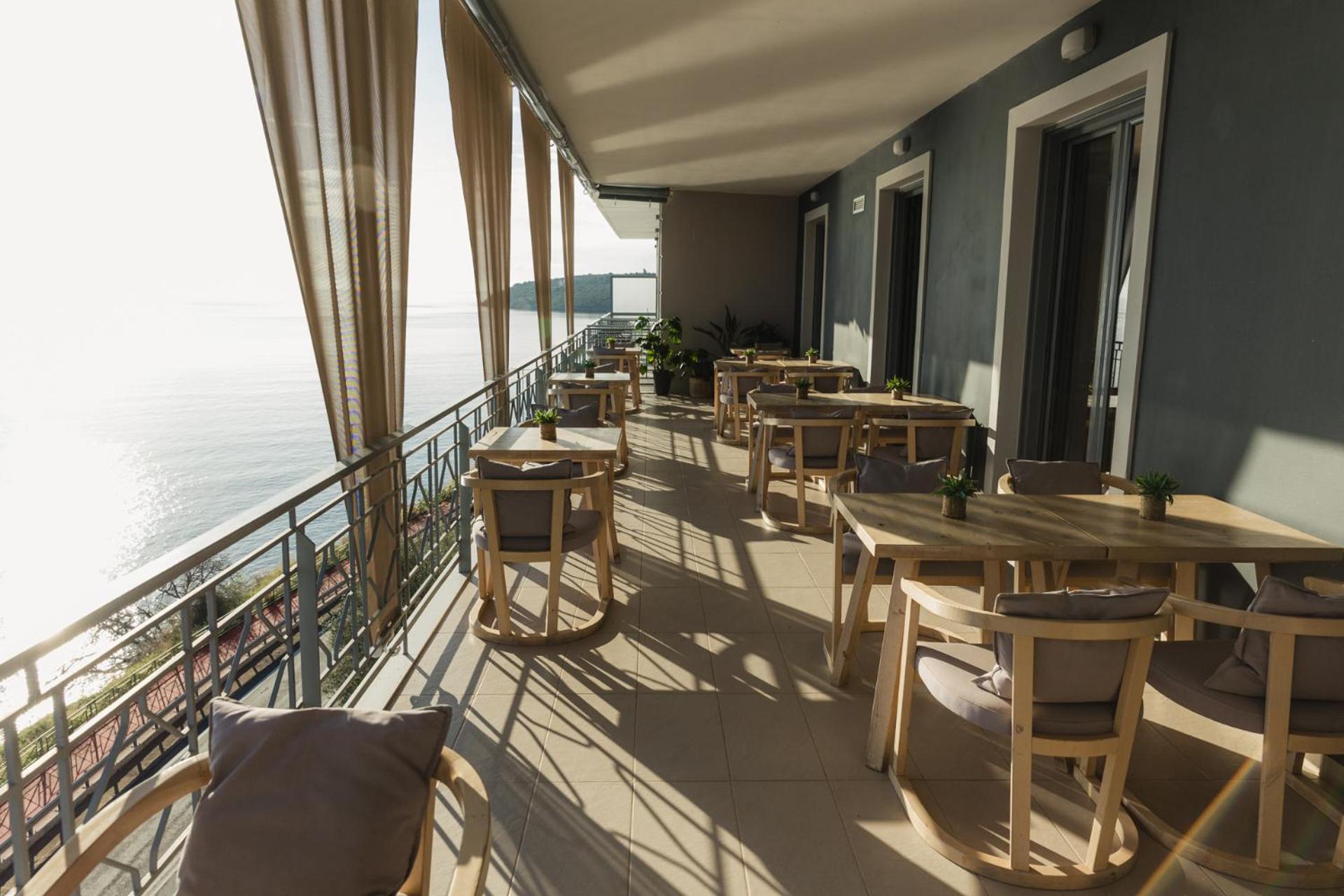 Infinity Hotel Gytheio מראה חיצוני תמונה